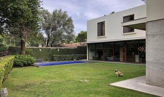 Foto de inmueble en Paseo Lomas Altas, Col. Jardines de La Patria C.P. 45110, Zapopan