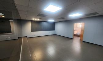Foto de inmueble en Av. Mariano Otero, Col. Jardines de Plaza Del Sol C.P. 44510, Guadalajara