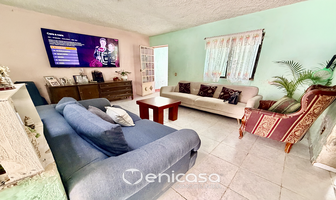 Foto de inmueble en Prolongación Iturbide, Col. Jardines de Santa Ana C.P. 45230, Zapopan