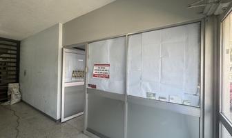 Foto de inmueble en AV. de los arcos, Col. Jardines del Bosque Centro C.P. 44520, Guadalajara