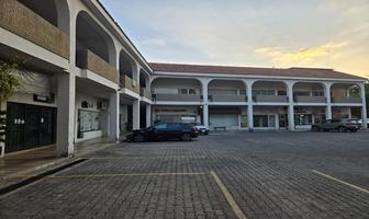 Foto de inmueble en Av. Lopez Mateos, Col. Jesús Garcia C.P. 44656, Guadalajara