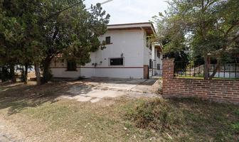 Foto de inmueble en AV de los Charales, Col. Jocotepec Centro C.P. 45800, Jocotepec