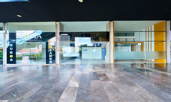Foto de inmueble en Av. Adolfo López Mateos Sur, Col. La Rioja C.P. 45645, Tlajomulco de Zúñiga