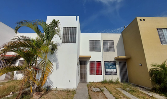 Foto de inmueble en Cto. Fuentes de Ardales, Col. La Unión del Cuatro C.P. 45654, Tlajomulco de Zúñiga