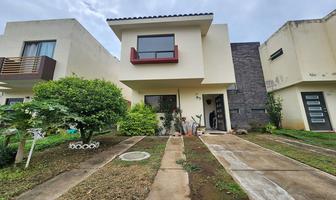 Foto de inmueble en Av de la Huerta, Col. La Venta Del Astillero C.P. 45221, Zapopan