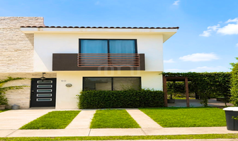 Foto de inmueble en Av. de la huerta, Col. La Venta Del Astillero C.P. 45221, Zapopan