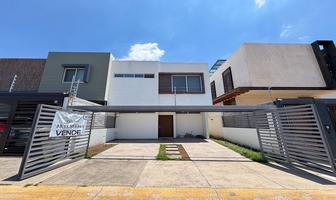 Foto de inmueble en Del bosque, Col. La Venta Del Astillero C.P. 45221, Zapopan