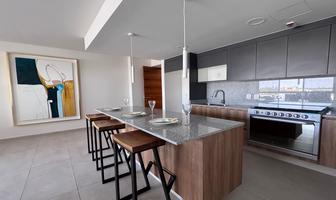 Foto de inmueble en Av. Adolfo López Mateos Sur, Col. Loma Bonita C.P. 45086, Zapopan