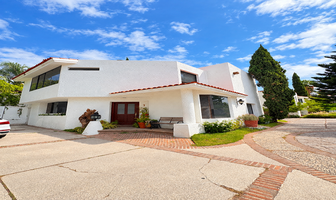 Foto de inmueble en Av. Pablo Neruda, Col. Lomas Del Valle C.P. 45129, Zapopan