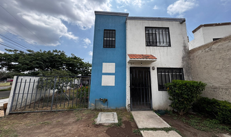 Foto de inmueble en De las uvas, Col. Los Fresnos C.P. 45654, Tlajomulco de Zúñiga