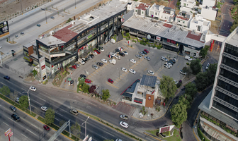 Foto de inmueble en Av. Adolfo López Mateos Sur, Col. Los Gavilanes C.P. 45645, Tlajomulco de Zúñiga