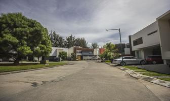 Foto de inmueble en Prolongacion Av. Vallarta, Col. Los Sueños C.P. 45222, Zapopan