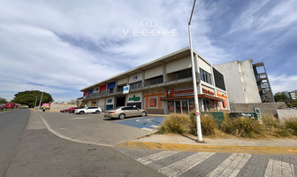 Foto de inmueble en Carretera a Zapotlanejo, Col. Los Tulipanes C.P. 44760, Guadalajara