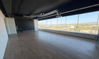 Foto de inmueble en AVENIDA FRANCISCO MEDINA ASCENCIO, Col. Marina Vallarta C.P. 48335, Puerto Vallarta