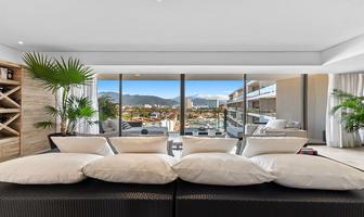 Foto de inmueble en Av Paseo de la Marina , Marina Vallarta,  Puerto Vallarta, Jal., Col. Marina Vallarta C.P. 48335, Puerto Vallarta