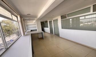 Foto de inmueble en Av Plan de San Luis, Col. Mezquitan Country C.P. 44260, Guadalajara