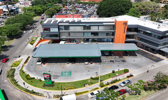 Foto de inmueble en Av. Mexico, Col. Monraz C.P. 44670, Guadalajara