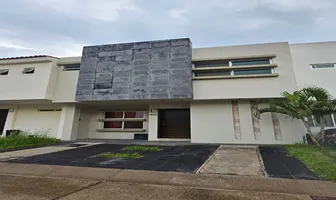 Foto de inmueble en Coto Andalucia #400, Col. Nueva Galicia Residencial C.P. 45645, Tlajomulco de Zúñiga