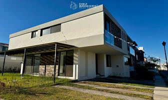 Foto de inmueble en Puerto Castillo, Col. Nueva Galicia Residencial C.P. 45645, Tlajomulco de Zúñiga