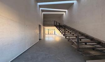 Foto de inmueble en Paseo La Toscana, Col. Parque Real C.P. 45136, Zapopan