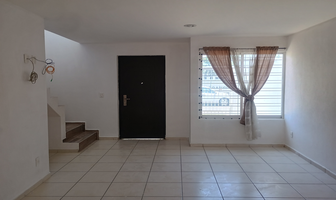Foto de inmueble en Avenida del Carmen, Col. Parques Santa Cruz Del Valle C.P. 45615, San Pedro Tlaquepaque