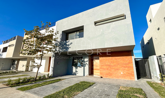 Foto de inmueble en Av. Paseo del Norte, Col. Parques Vallarta C.P. 45222, Zapopan
