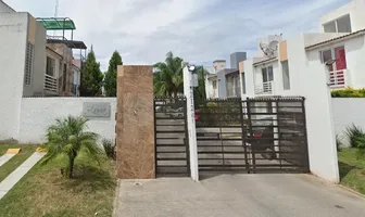 Foto de inmueble en Avenida San Mateo #2124, Col. Parques de Tesistán C.P. 45200, Zapopan