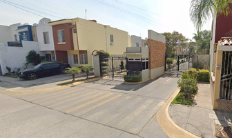 Foto de inmueble en Fray Francisco Palou, Col. Parques de Tesistán C.P. 45200, Zapopan