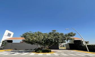 Foto de inmueble en Calzada San Juan, Col. Paseos del Parque C.P. 45010, Zapopan