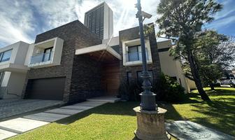 Foto de inmueble en Av. Acueducto, Col. Pontevedra C.P. 45116, Zapopan