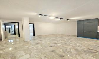 Foto de inmueble en Paseo gardenias, Col. Prados Tepeyac C.P. 45050, Zapopan