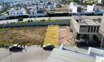 Foto de inmueble en Blvd Senderos de Monteverde, Col. Prados de La Higuera C.P. 45640, Tlajomulco de Zúñiga