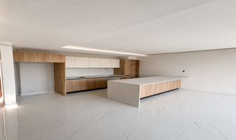 Foto de inmueble en AV. TERRANOVA, Col. Prados de Providencia C.P. 44670, Guadalajara