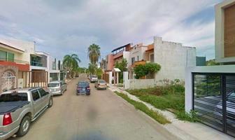 Foto de inmueble en Av de los Maestros, Col. Primavera de Vallarta C.P. 48313, Puerto Vallarta