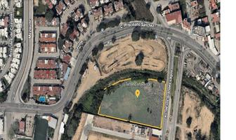 Foto de inmueble en Av. de los grandes lagos, Col. Primavera de Vallarta C.P. 48313, Puerto Vallarta