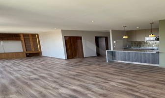 Foto de inmueble en C. Hipódromo, Col. Providencia 1a Secc C.P. 44630, Guadalajara