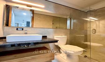 Foto de inmueble en Av Montevideo, Col. Providencia 4a Secc C.P. 44639, Guadalajara