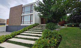 Foto de inmueble en Avenida Universidad, Col. Puerta Aqua C.P. 45116, Zapopan