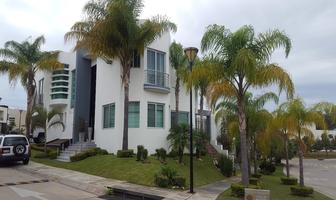 Foto de inmueble en AVE UNIVERSIDAD, Col. Puerta del Bosque C.P. 45116, Zapopan
