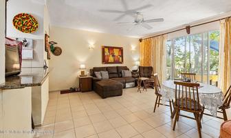 Foto de inmueble en Francisco Medina Ascencio, Col. Puerto Vallarta Centro C.P. 48300, Puerto Vallarta