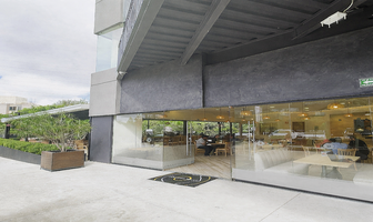 Foto de inmueble en Av. Manuel J. Clouthier, Col. Residencial Cordilleras C.P. 45039, Zapopan