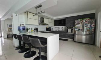 Foto de inmueble en Paseo de castilla, Col. Residencial San Isidro C.P. 45135, Zapopan