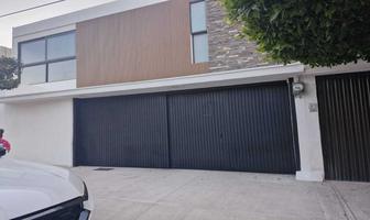 Foto de inmueble en esmeralda, Col. Residencial Victoria C.P. 45089, Zapopan
