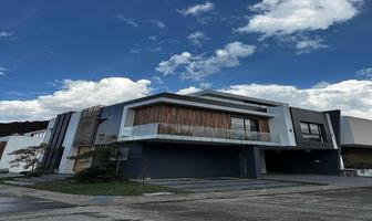 Foto de inmueble en Av paseo de los robles nte., Col. Residencial el Bosque C.P. 45237, Zapopan