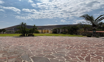 Foto de inmueble en Av. Camino Real a Colima, Col. San Agustin C.P. 45645, Tlajomulco de Zúñiga
