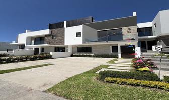 Foto de inmueble en Av. Vuelo de las Grullas, Col. San Agustin C.P. 45645, Tlajomulco de Zúñiga