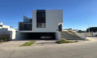 Foto de inmueble en Av. Vuelo de las Grullas, Col. San Agustin C.P. 45645, Tlajomulco de Zúñiga