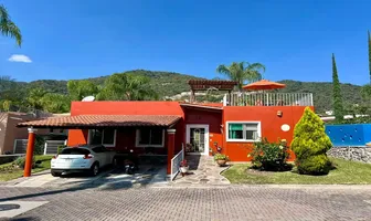 Foto de inmueble en Coto Luna #37, Col. San Antonio Tlayacapan C.P. 45922, Chapala