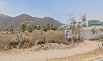 Foto de inmueble en Libramiento Chapala, Col. San Antonio Tlayacapan C.P. 45922, Chapala