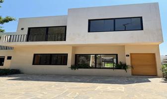 Foto de inmueble en Paseo del Lago, Col. San Antonio Tlayacapan C.P. 45905, Chapala